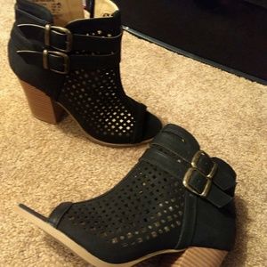 Black peep toe booties